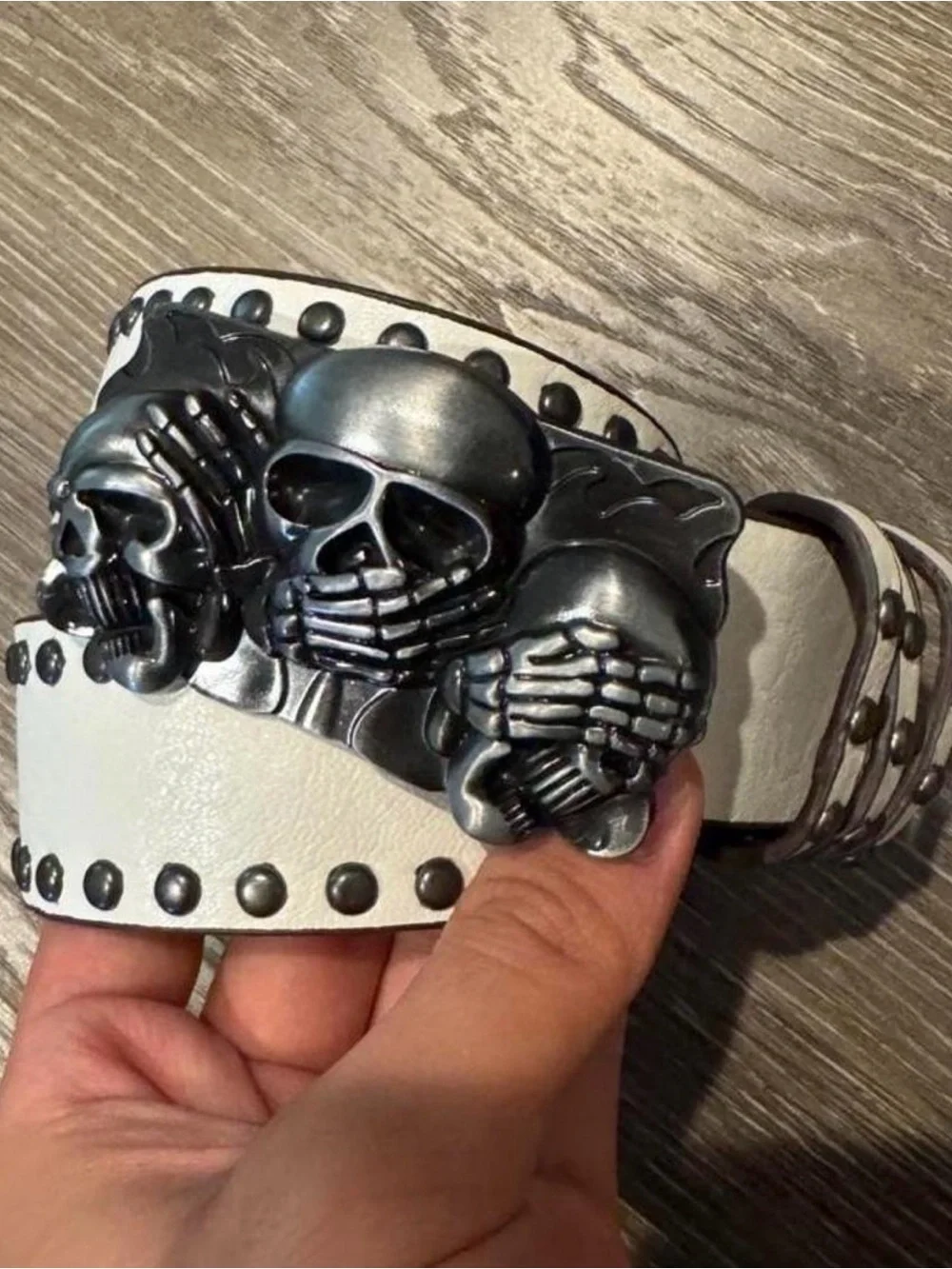 White Studded Leather Belt with Three Skull Buckle